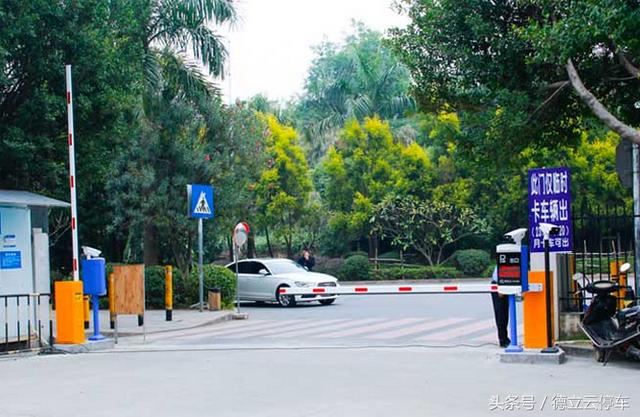 物聯(lián)網(wǎng)+云計算，開創(chuàng)智能停車新時代