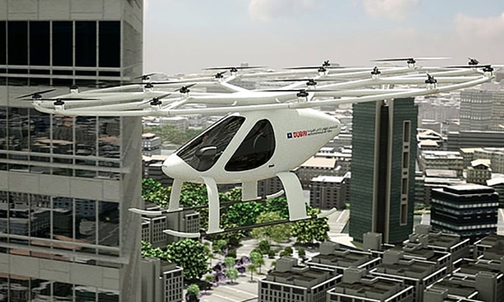 無(wú)人車、無(wú)人機(jī)、超級(jí)高鐵、智慧城市......這是一份來(lái)自未來(lái)的出行報(bào)告