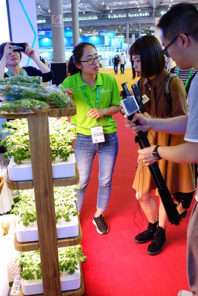 “互聯(lián)網(wǎng)+”農(nóng)業(yè)模式齊聚成都農(nóng)博會，尚作有機產(chǎn)品成焦點