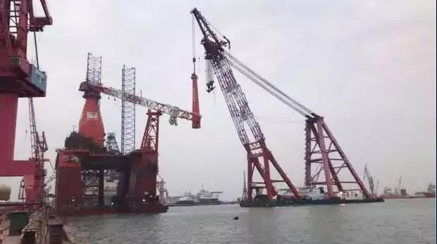 可抗16級(jí)臺(tái)風(fēng)、服務(wù)10MW海上風(fēng)機(jī)！全球首制深潛坐底多功能風(fēng)電工程船交付