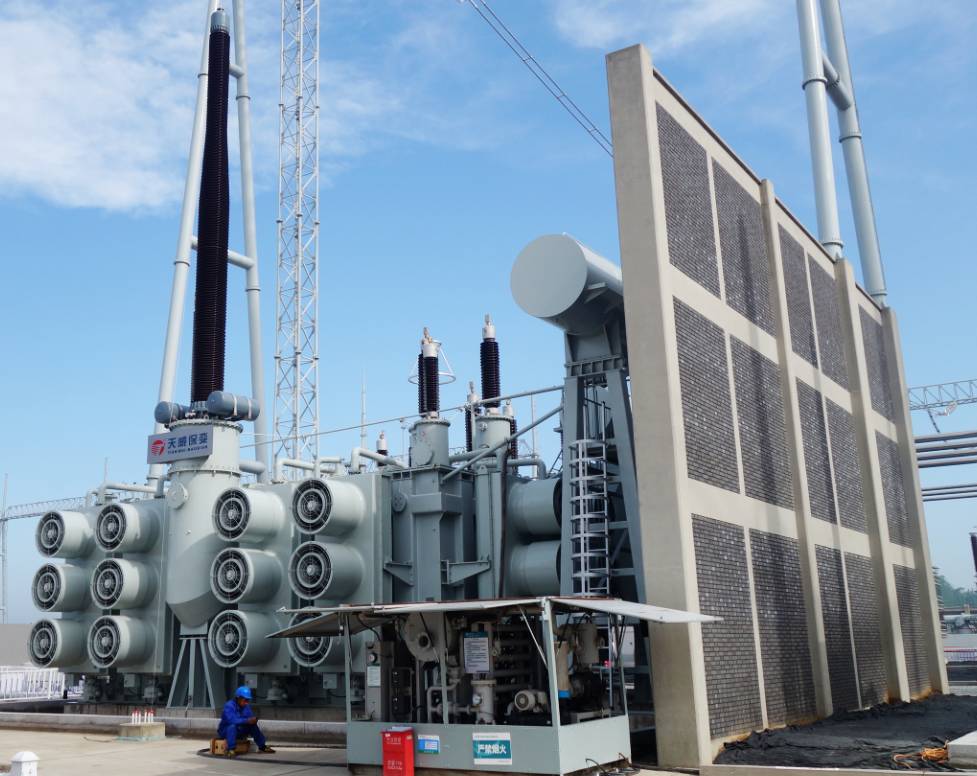 聚焦：特高壓變電站是怎樣建成的？