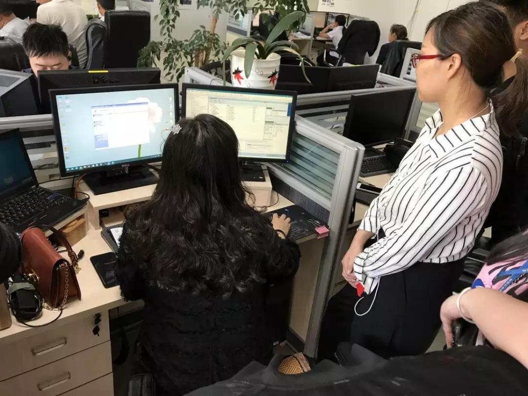 “跟班輪訓(xùn)”，幫助縣公司信息管理人員快速成長(zhǎng)